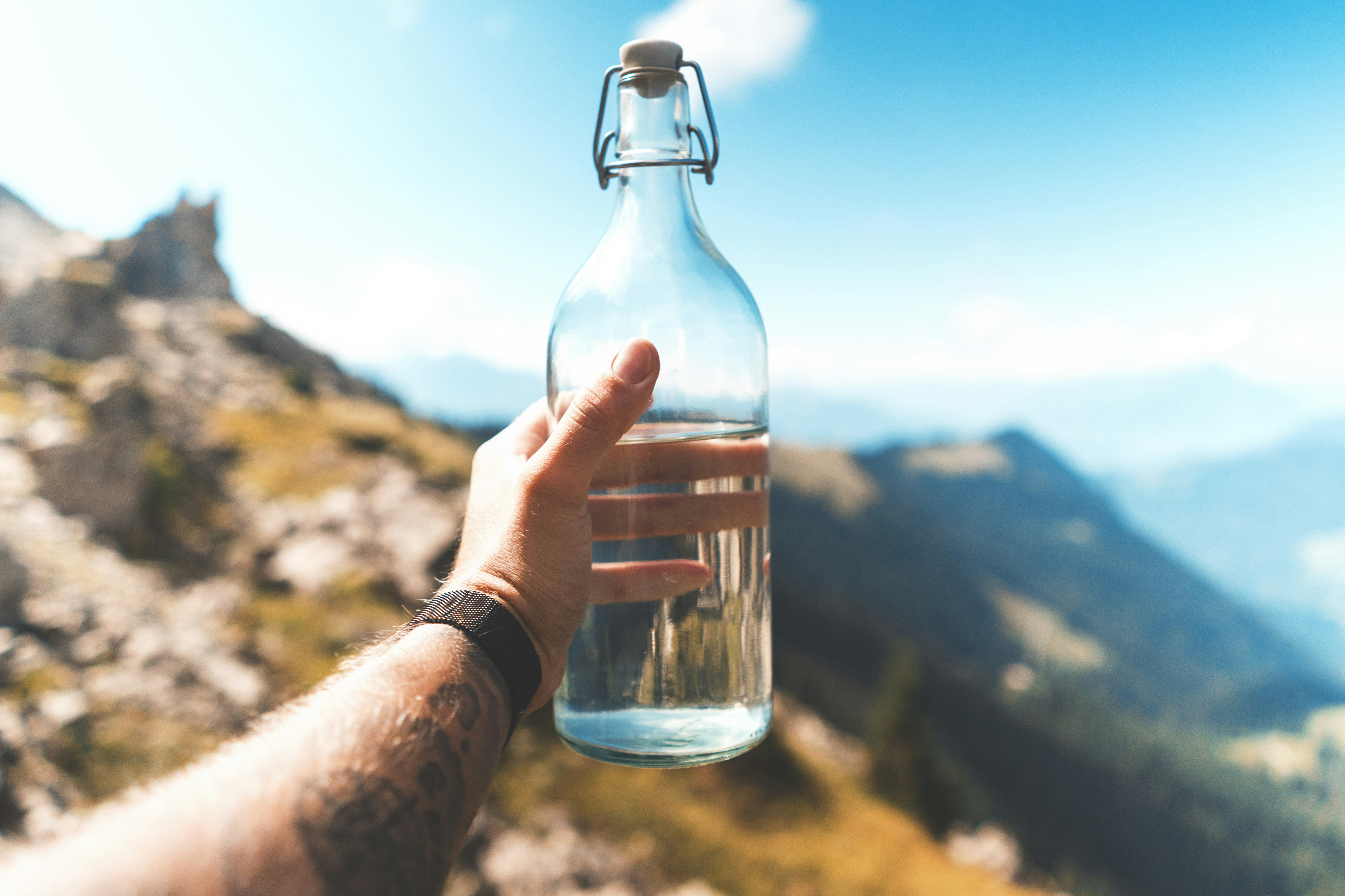 easy-to-use squeeze bottle